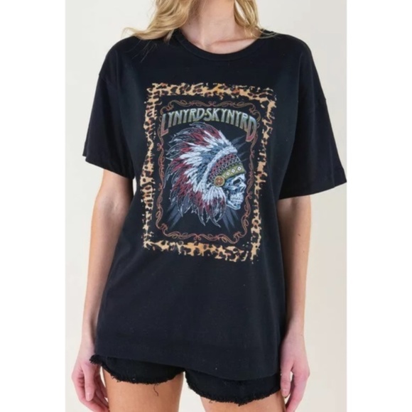 Black Lynyrd Skynyrd Skull Indian Graphic Tee - Picture 2 of 3